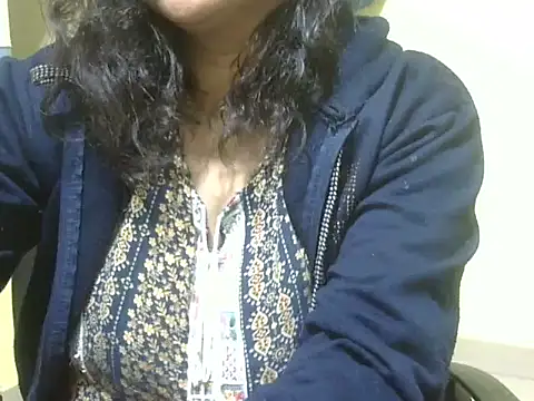 Your cutiepie  online show from 02/02/26, 05:55