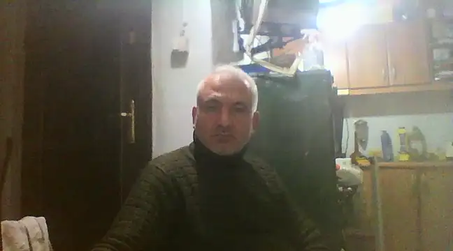 Snapshot of murat7888 chatting on 02/12/25, 10:35 murat7888 online show from 02/12/25, 10:35