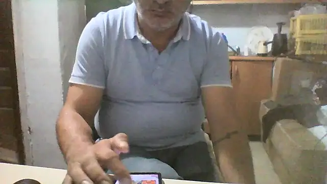 Snapshot of murat7888 chatting on 10/03/25, 06:43 murat7888 online show from 10/03/25, 06:43