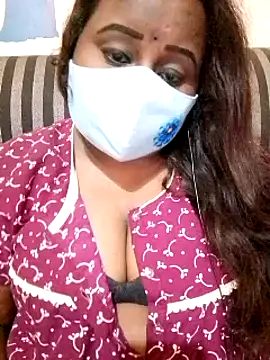 Snapshot of dolly_telugu01 chatting on 02/27/25, 09:14 dolly telugu01 online show from 02/27/25, 09:14