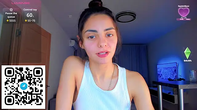 EmiliaZen online show from 10/31/25, 05:14