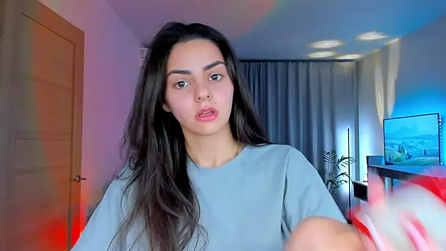 EmiliaZen online show from 02/12/26, 03:40