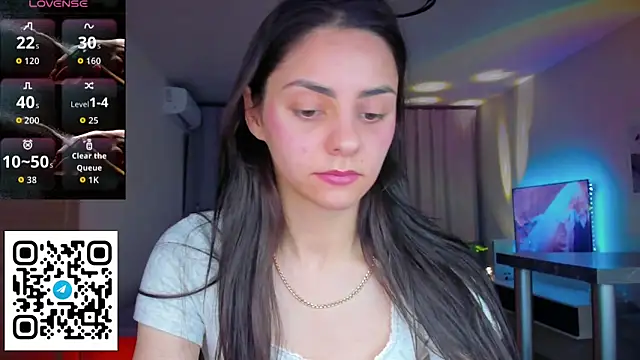 EmiliaZen online show from 04/19/26, 05:01