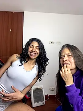 amberth2304 online show from 11/05/25, 09:15