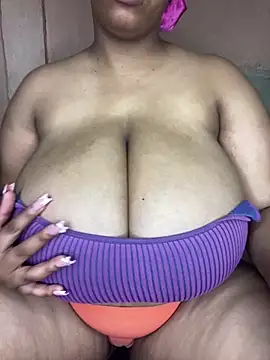 NonoGotBoobies online show from 10/19/25, 04:40