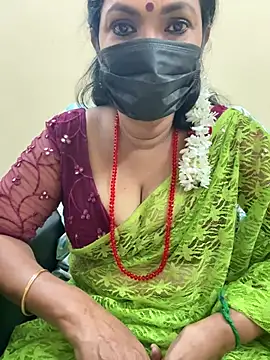 Snapshot of niiveditha chatting on 02/06/25, 06:02 niiveditha online show from 02/06/25, 06:02