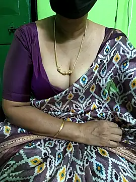 Snapshot of niiveditha chatting on 03/20/25, 12:30 niiveditha online show from 03/20/25, 12:30