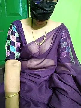 Snapshot of niiveditha chatting on 03/23/25, 03:54 niiveditha online show from 03/23/25, 03:54