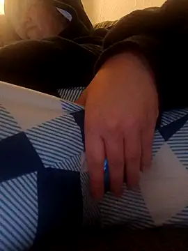 NoLubricantNeeded online show from 10/22/25, 06:29