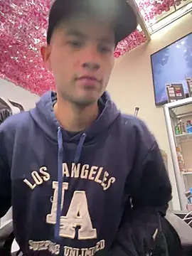 Twink X online show from 02/09/25, 09:39