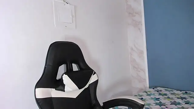 AbbyHill- online show from 02/24/25, 06:26