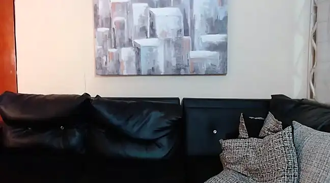 Snapshot of biigjhonny chatting on 03/20/25, 01:57 biigjhonny online show from 03/20/25, 01:57