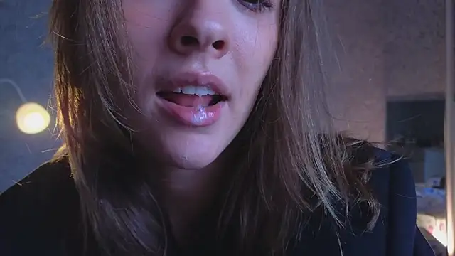 DemiDee online show from 01/06/26, 01:20