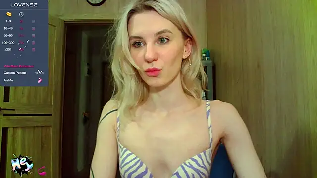 Caramel piegirl online show from 03/12/25, 08:10