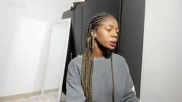 enyelsalas2 online show from 03/05/26, 09:00