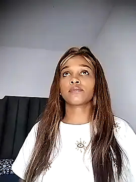 moree Queen online show from 02/18/25, 07:41