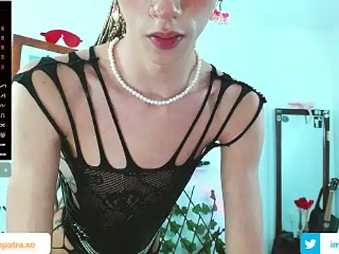 imcleo xoxo online show from 02/22/25, 12:05