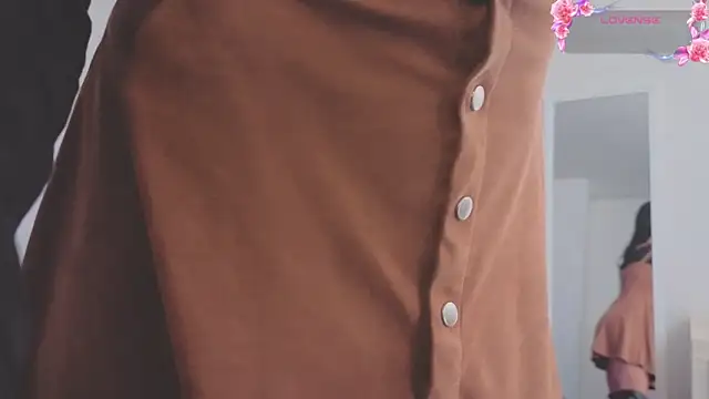 salome stockman s online show from 03/17/26, 04:54