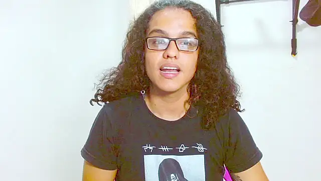 Diane blossom online show from 03/01/25, 02:37