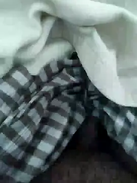Snapshot of Tamil_small_cock chatting on 02/10/25, 06:09 Tamil small cock online show from 02/10/25, 06:09