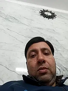 Snapshot of innocentboy1987 chatting on 02/17/25, 03:09 innocentboy1987 online show from 02/17/25, 03:09