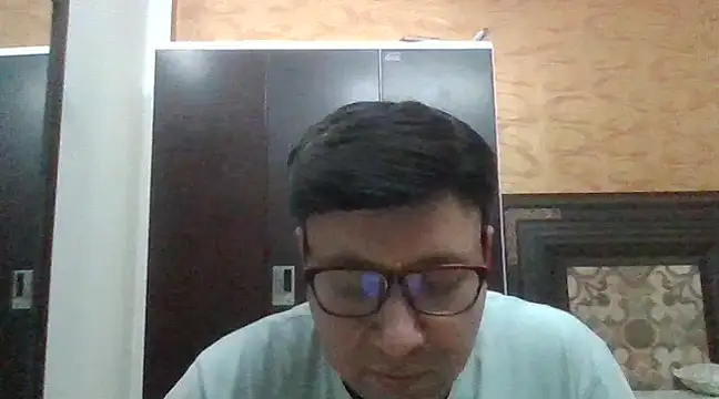 Snapshot of innocentboy1987 chatting on 03/19/25, 08:12 innocentboy1987 online show from 03/19/25, 08:12