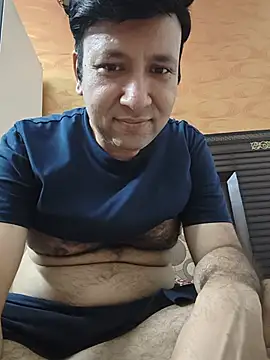 innocentboy1987 online show from 07/17/26, 04:23