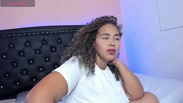 nina caster online show from 02/13/25, 07:03