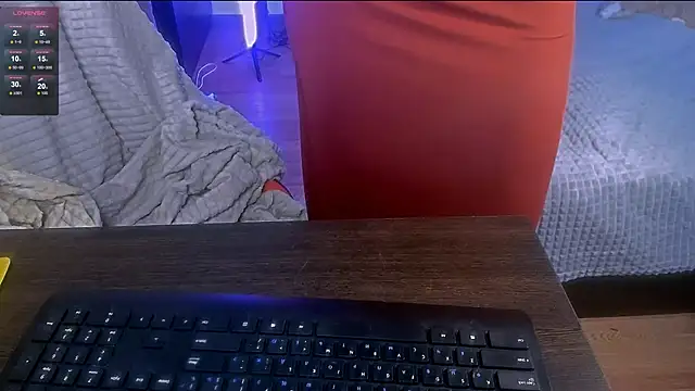 holyharlot online show from 02/10/25, 11:15