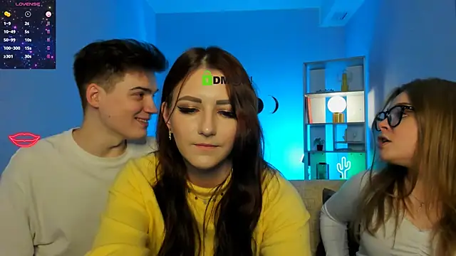 catherine kitty online show from 11/10/25, 08:30