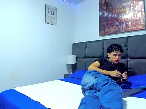 Aiiden 15 online show from 02/18/25, 03:10