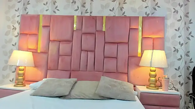 ArianaFranco online show from 04/21/26, 02:34