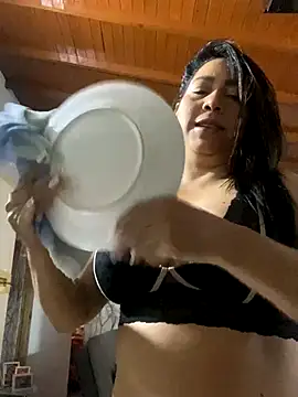Michelle  taylor online show from 10/14/25, 03:35