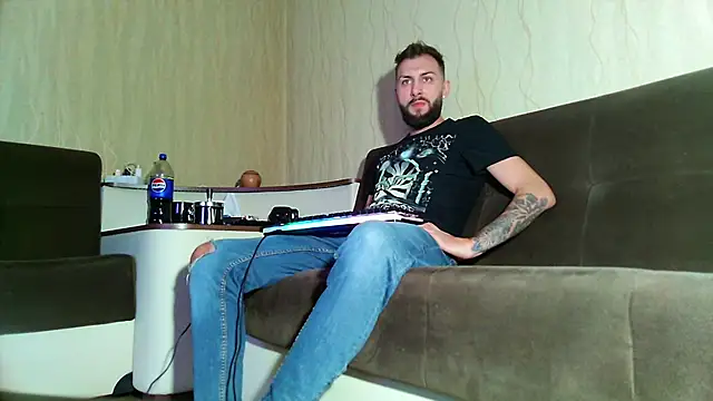 JamieNoxus online show from 02/22/25, 06:08