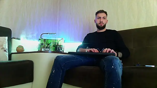 JamieNoxus online show from 03/04/25, 09:11