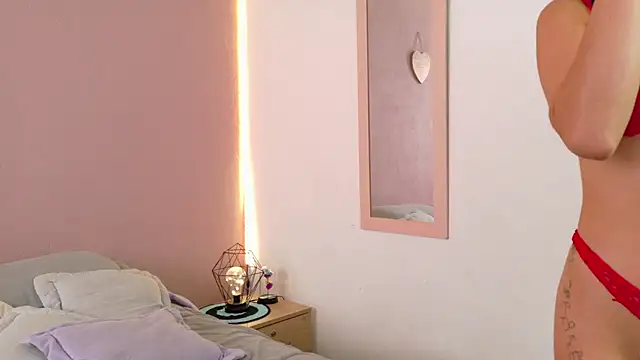 Snapshot of oishii_ambar chatting on 03/04/25, 03:15 oishii ambar online show from 03/04/25, 03:15