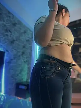 Carola-Ross online show from 03/06/25, 05:46