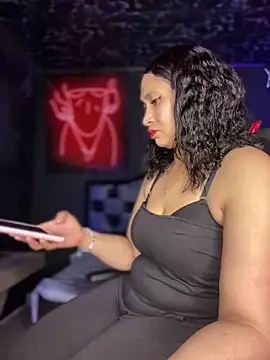 Carola-Ross online show from 03/08/25, 03:06