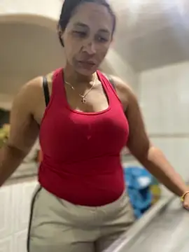 Carola-Ross online show from 11/05/25, 05:24