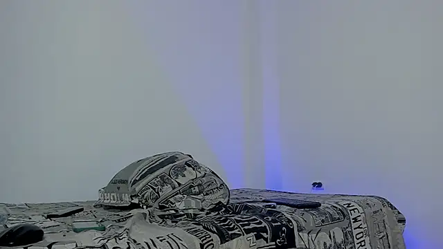 Snapshot of hugosan12 chatting on 09/08/25, 04:39 hugosan12 online show from 09/08/25, 04:39