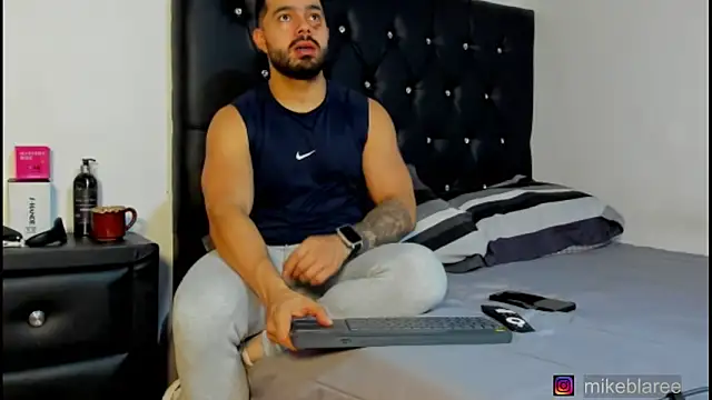 mikeblaree online show from 03/18/26, 06:44