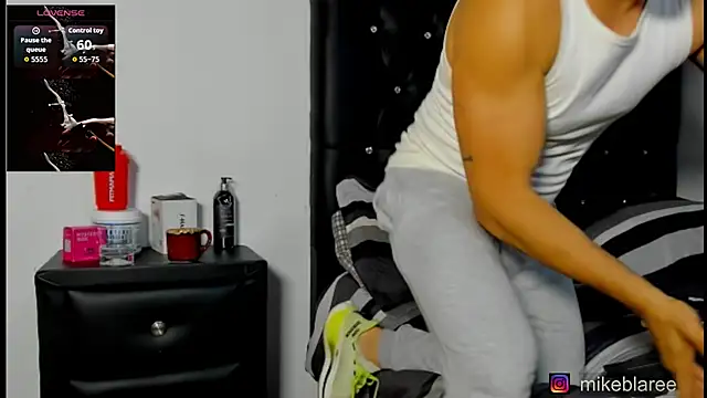 mikeblaree online show from 03/26/26, 07:52