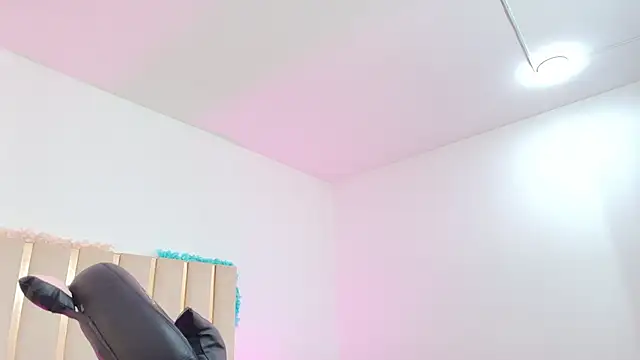 Gaby tay1 online show from 03/11/25, 03:05