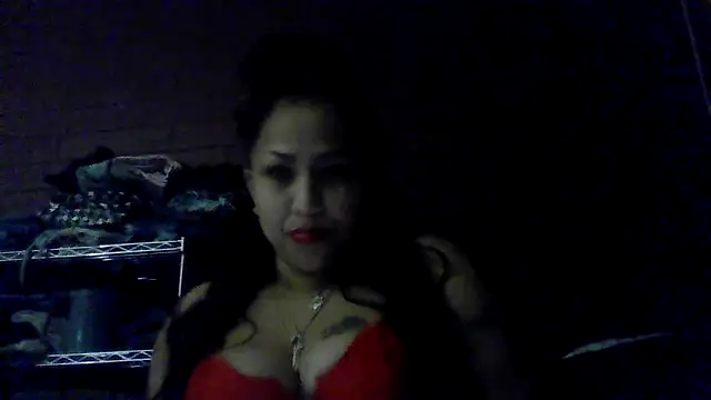 Snapshot of SweetSexyLatina chatting on 04/10/26, 05:28 SweetSexyLatina online show from 04/10/26, 05:28