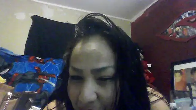 Snapshot of SweetSexyLatina chatting on 05/07/26, 04:07 SweetSexyLatina online show from 05/07/26, 04:07
