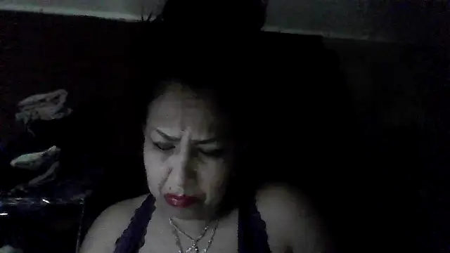 Snapshot of SweetSexyLatina chatting on 05/08/26, 01:27 SweetSexyLatina online show from 05/08/26, 01:27