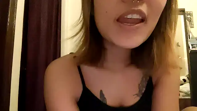 suki fruit online show from 02/28/25, 03:26