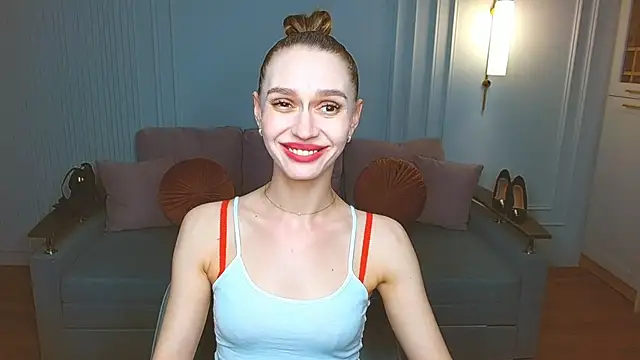 Lady Sunshine  online show from 03/18/25, 02:59