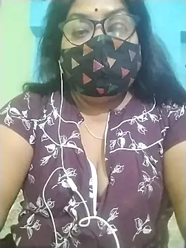 Snapshot of fuunalka chatting on 09/29/25, 03:28 fuunalka online show from 09/29/25, 03:28