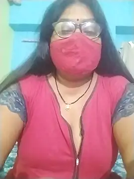 Snapshot of fuunalka chatting on 10/02/25, 10:33 fuunalka online show from 10/02/25, 10:33